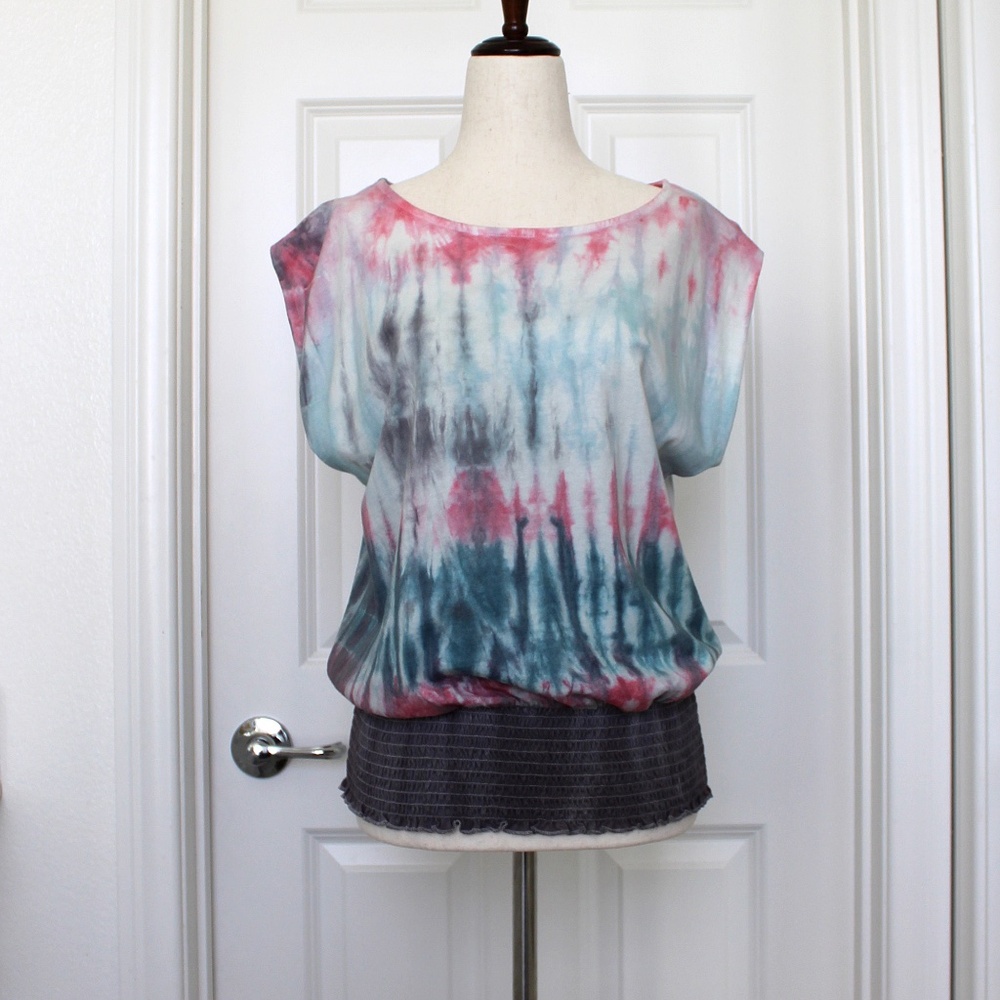 Handmade tie dye surplus sleeveless blouse by Hue Revival